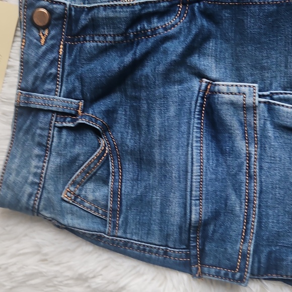 NWT Denim Cargo Women Shorts - Picture 6 of 9